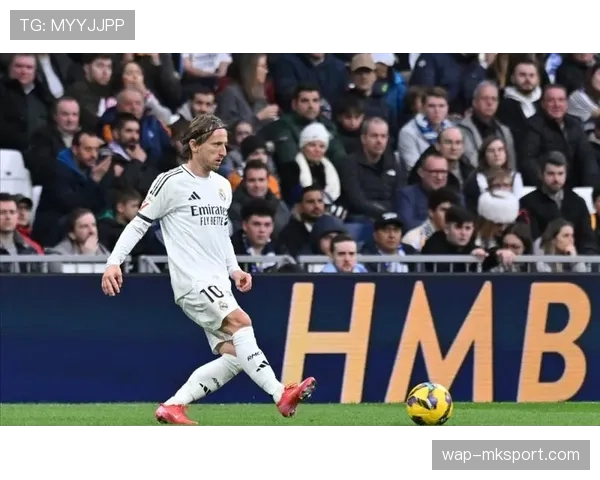 聚焦：37岁的莫德里奇替补登场，刷新欧冠最年长出场球员纪录