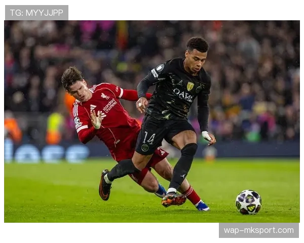 巴黎圣日耳曼总比分4-0双杀利物浦晋级欧冠四强，登贝莱梅开二度